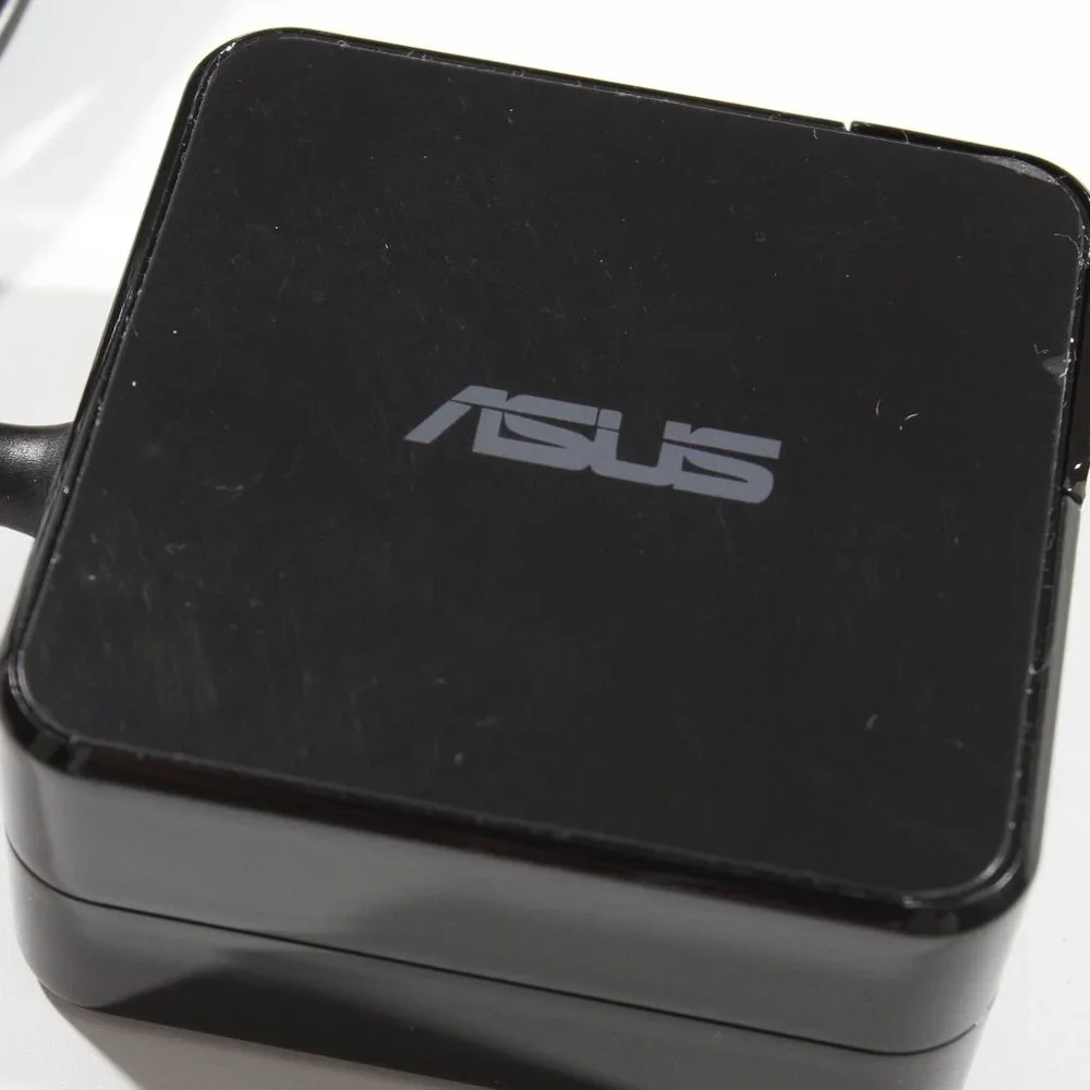 ASUS Laptop Charger HU10104-11302